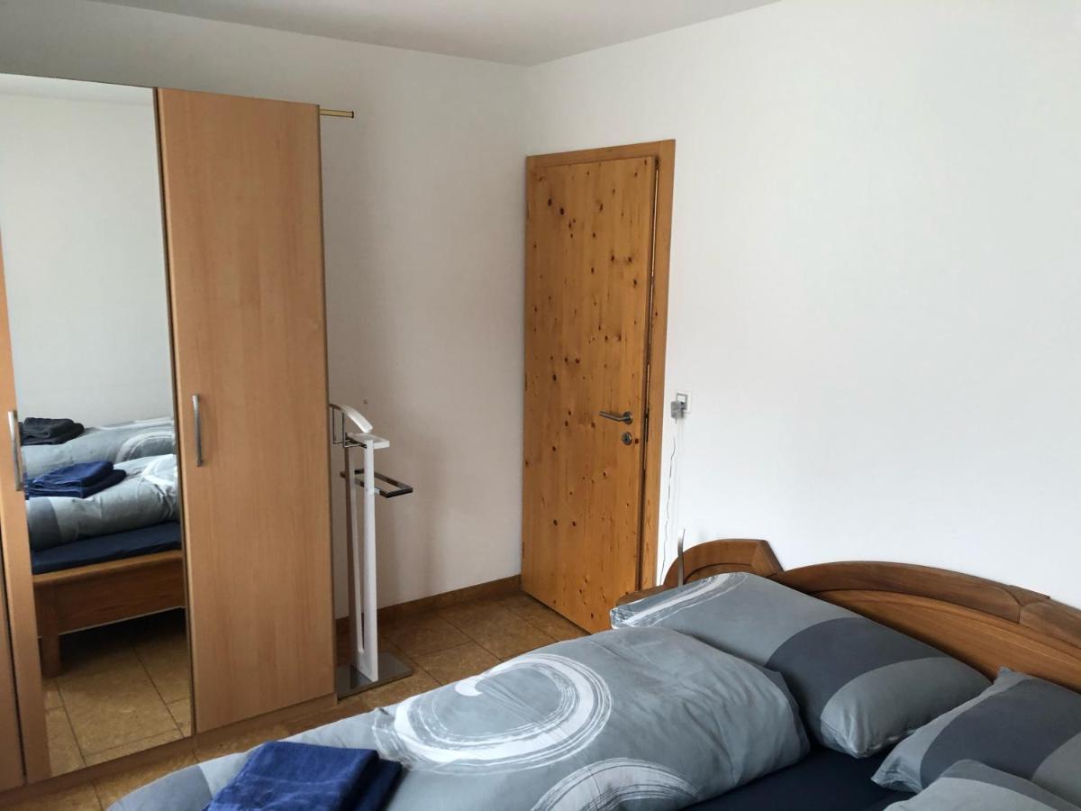 Apartamento Chasa Mundin Scuol Exterior foto