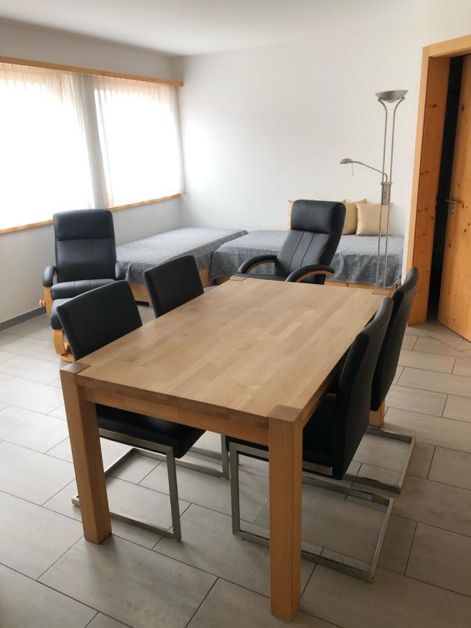 Apartamento Chasa Mundin Scuol Exterior foto